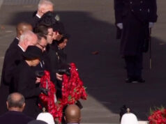 Kimberley Durrant Lays Wreath At Cenotaph, November 9 2025