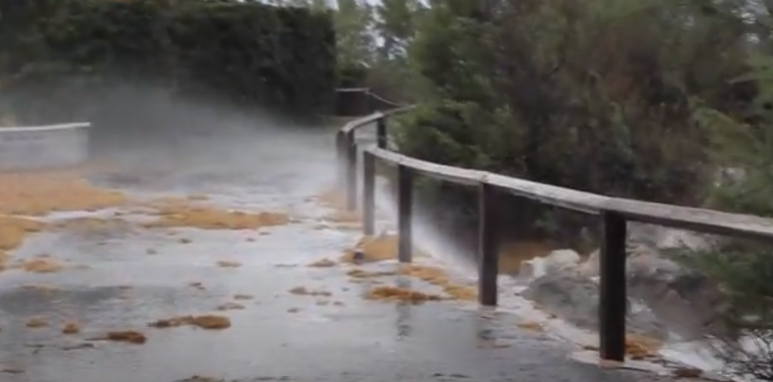 North Shore St Georges Weather Conditions Bermuda November 6 2011 ...