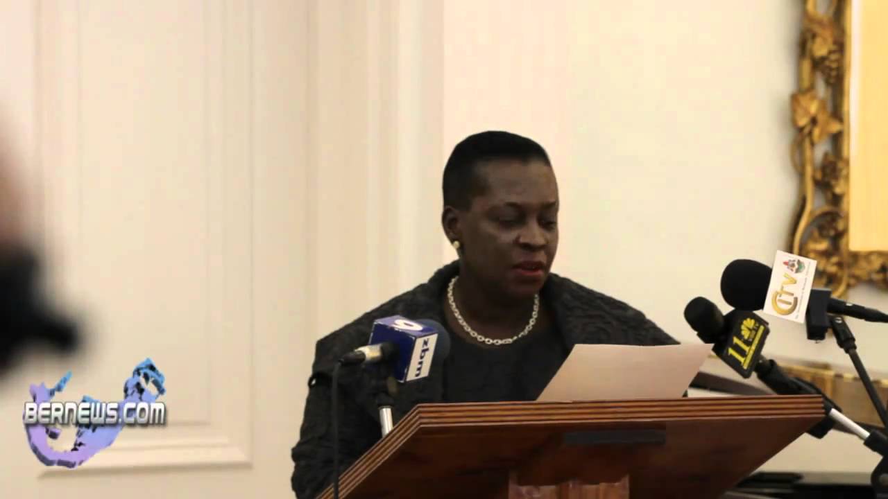 Premier Paula Cox Taking The Oath Of Office, October 2010 Bernews.TV